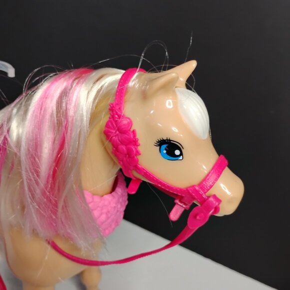 Barbie Dancin' Fun Horse - Picture 4 of 15